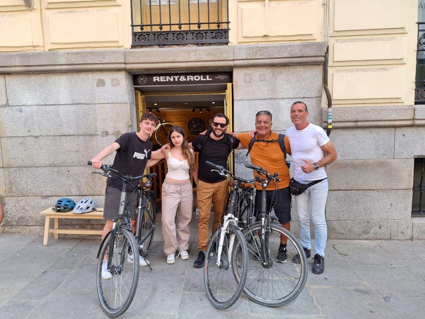 Best of Madrid: 3-Hour Guided Bike Tour in Small Groups - Madrid de los Austrias and the royal heart of the city