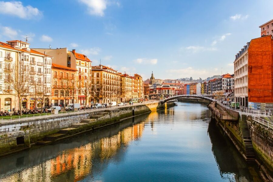 Bilbao: 1- or 2-Hour Sightseeing Boat Tour - Why Bilbao is best seen from the water