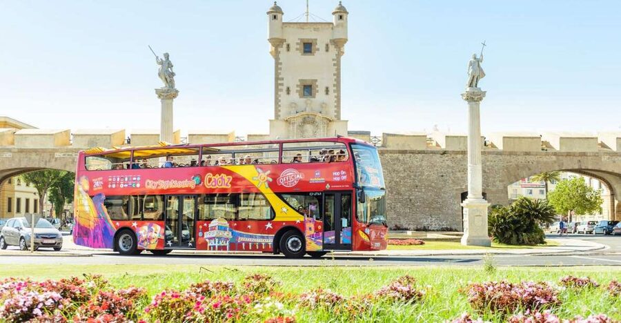 Cadiz: City Sightseeing Hop-On Hop-Off Bus Tour - Plaza de la Hispanidad, Puertas de Tierra, and the city walls