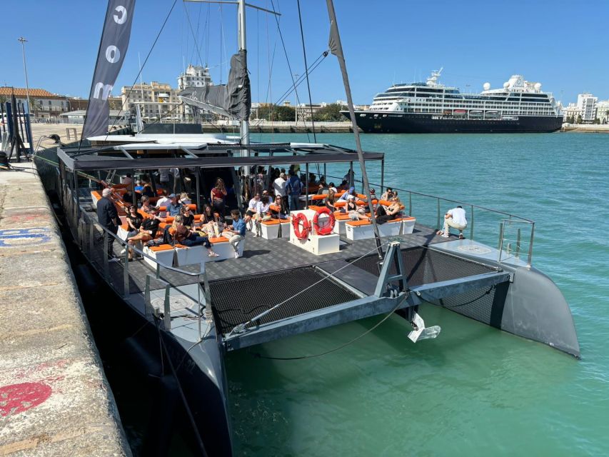 Cádiz: Sunset Catamaran Cruise Tours - The first part of the cruise across the bay