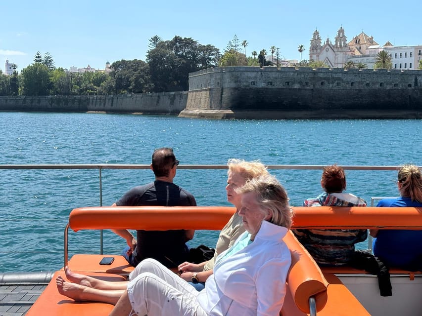 Cádiz: Sunset Catamaran Cruise Tours - Reaching the boat at Plaza Sevilla