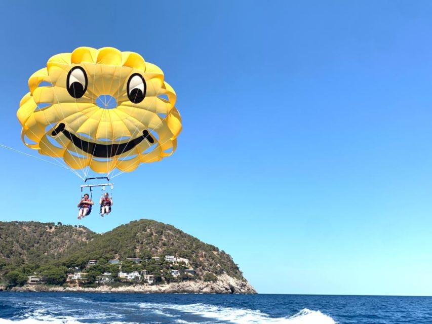 Cala Bona: Parasailing Experience - The boat ride gives the activity its rhythm