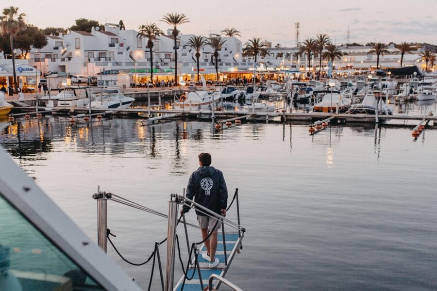 Cala'n Bosch: 2-Hour Sunset Sightseeing Tour - Pont d’en Gil and the best photo stop