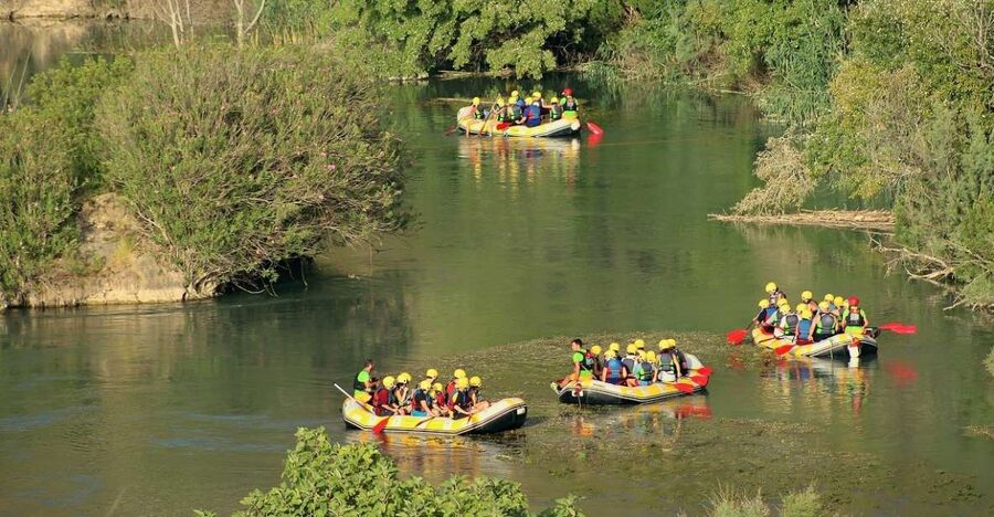 Calasparra: Almadenes Canyon Rafting with Caves and Rock Art - Forty minutes beneath the canyon walls