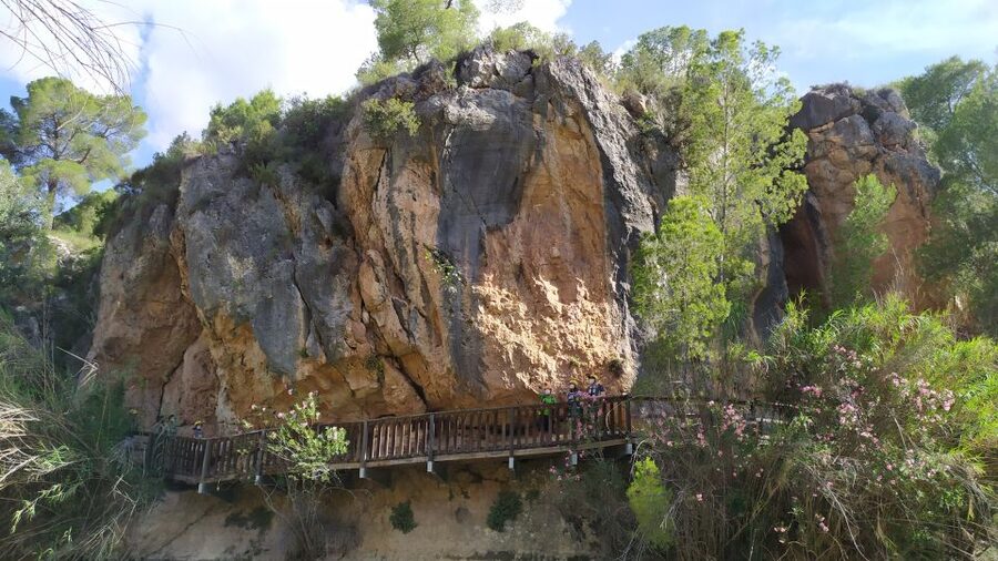 Calasparra: Almadenes Canyon Rafting with Caves and Rock Art - The viewpoint, final river stretch, and walk out