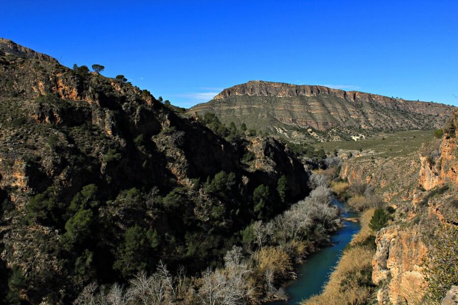 Calasparra: Almadenes Canyon Rafting with Caves and Rock Art - Swimming, wet shoes, and hot-weather comfort