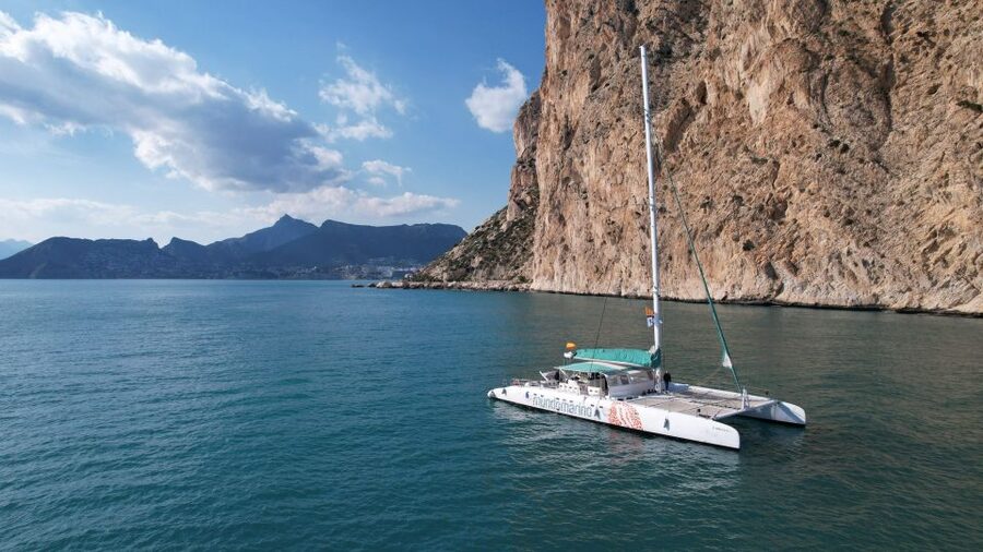 Calpe: Sailing Catamaran with Lunch - Paella and lunch served at sea