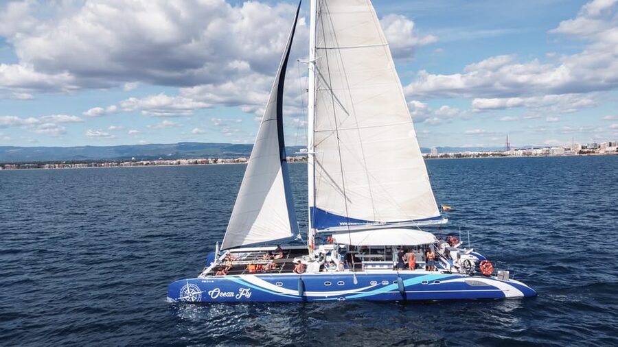 Cambrils: Costa Daurada Sail Catamaran Cruise - Leaving Cambrils port for the Costa Daurada