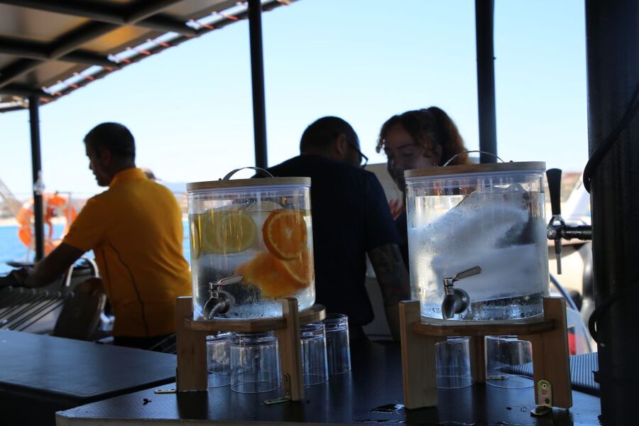 Cambrils: Sunset Catamaran Cruise with Drinks - Booking and cancellation details