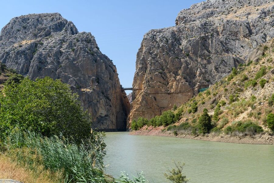 Caminito del Rey: Guided Tour with 1 Drink and Shuttle Bus - The 20-minute shuttle to the northern entrance