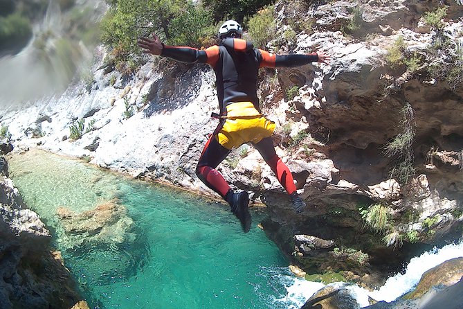 Canyoning in Andalucia: Rio Verde Canyon - How the price compares with the experience