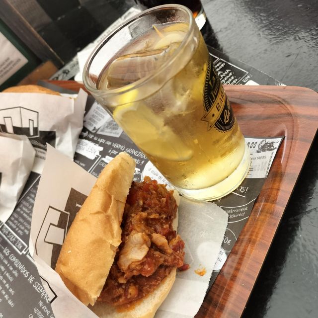 Cartagena: Guided Walking Tour with Tapas and Drinks - Why a food tour works well in Cartagena