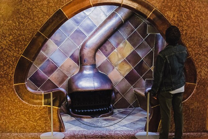 Complete Gaudi Tour: Casa Batllo, Park Guell & Sagrada Familia - Park Güell and the value of skip-the-line access