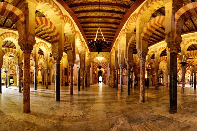 Cordoba & Carmona with Mezquita, Synagoge & Patios from Seville - Walking through La Juderia