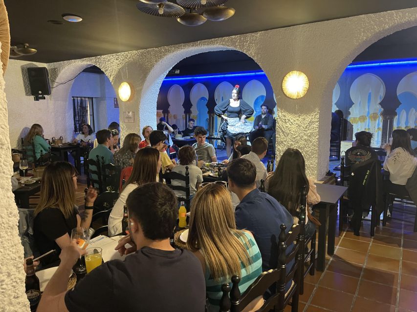Cordoba: Flamenco Show at Tablao El Jaleo & Optional Dinner - Arriving in Córdoba’s Jewish quarter