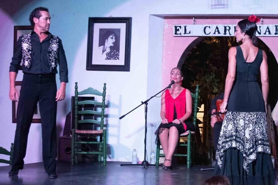 Córdoba: Flamenco Show Ticket with Drinks - A simple plan for making the most of it