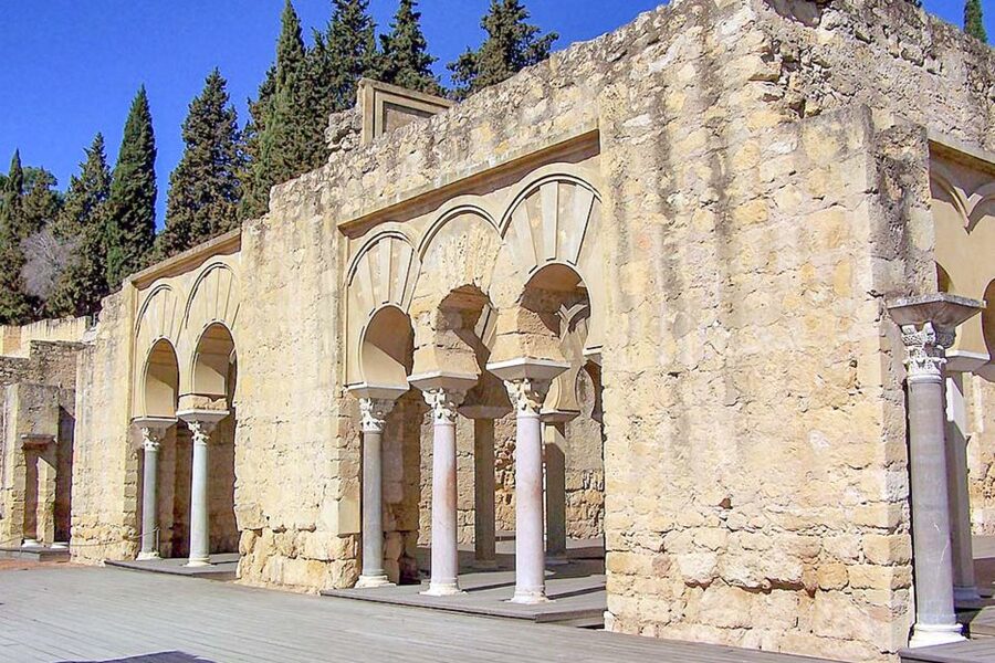 Córdoba: Guided Tour of Azahara Medina - What the Guides Do Best