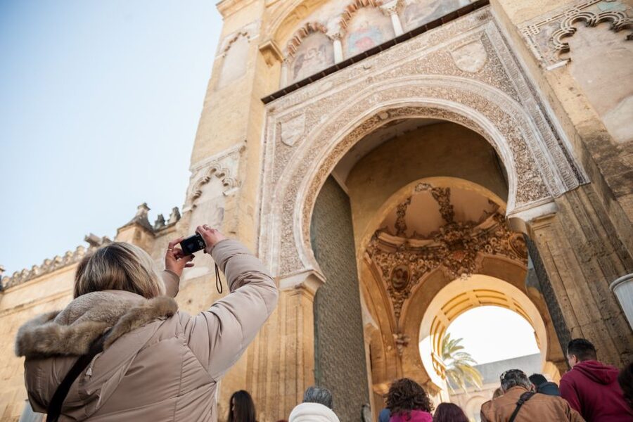 Cordoba: Jewish Quarter and Mosque-Cathedral Guided Tour - Key points to know before you book
