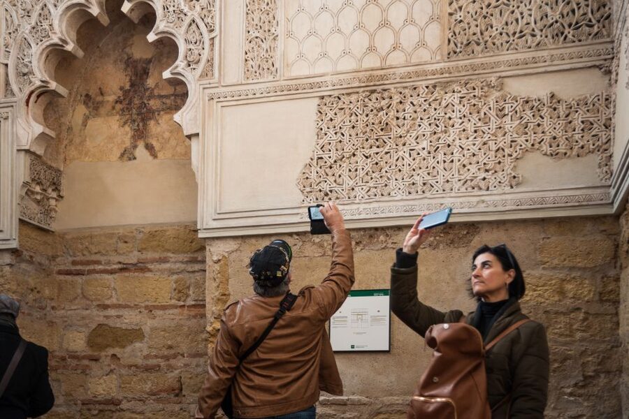 Cordoba: Jewish Quarter and Mosque-Cathedral Guided Tour - Who should book this Cordoba tour?