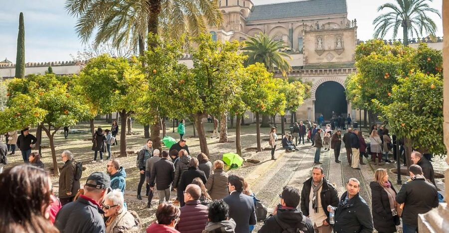 Cordoba: Monuments Walking Tour - Timing, heat, and the practical side