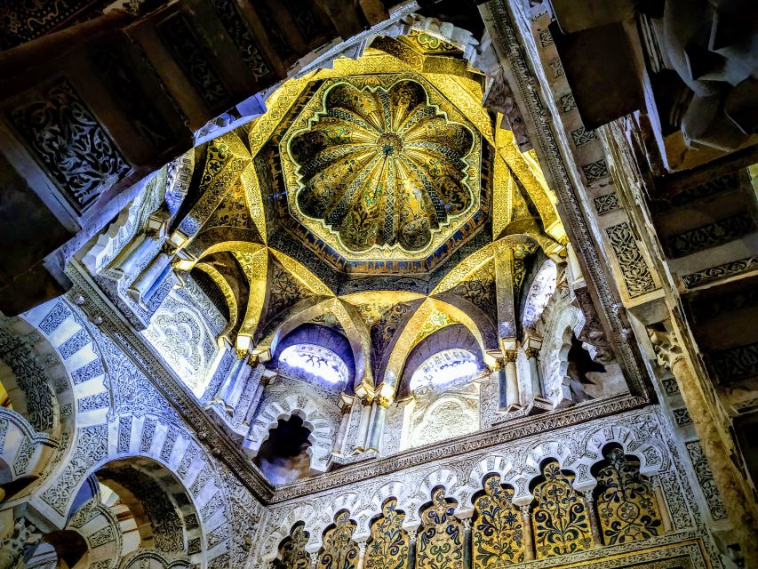 Córdoba: Mosque-Cathedral Guided Tour - Language, group size, and access