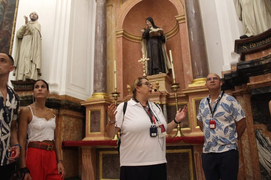 Cordoba Mosque-Cathedral: Skip-the-Line Guided Tour - Abd al-Rahman I and the first mosque