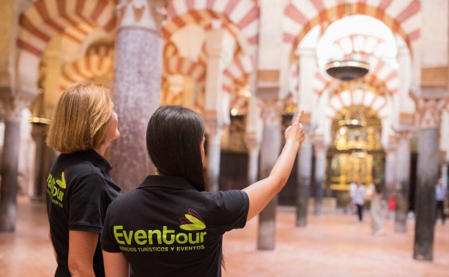 Córdoba Mosque, Jewish Quarter and Alcázar 3-Hour Tour - Key points at a glance