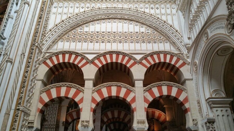 Cordoba Mosque & Jewish Quarter Tour with Tickets - The small details that can make the tour better