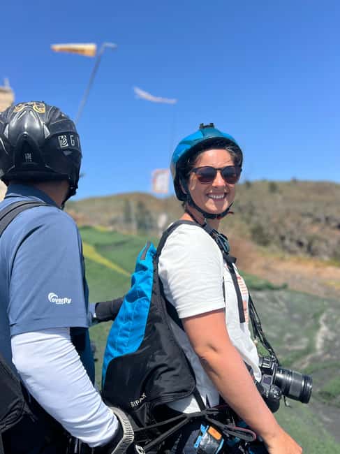 Costa Adeje: Tandem Paragliding Flight - Takeoff and the First Look at Adeje