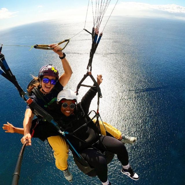 Costa Adeje: Tandem Paragliding Flight with Pickup - The essentials at a glance