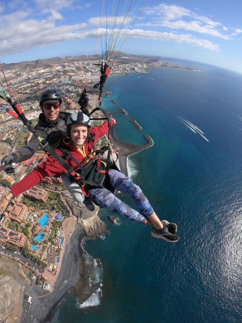Costa Adeje: Tandem Paragliding Flight with Pickup - Safety preparation with a tandem pilot
