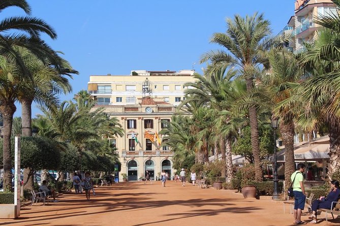 Costa Brava Day Sightseeing Tour with Boat Trip from Barcelona - Tossa de Mar and Vila Vella: where the tour earns its keep