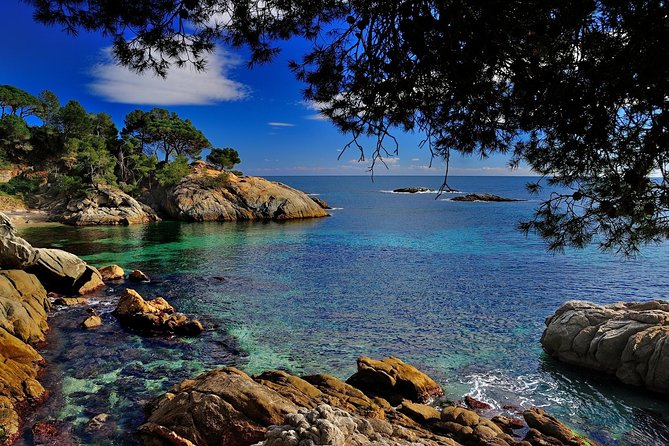 Costa Brava Small Group with Hotel Pick up and Boat Ride - What to bring and how to prepare