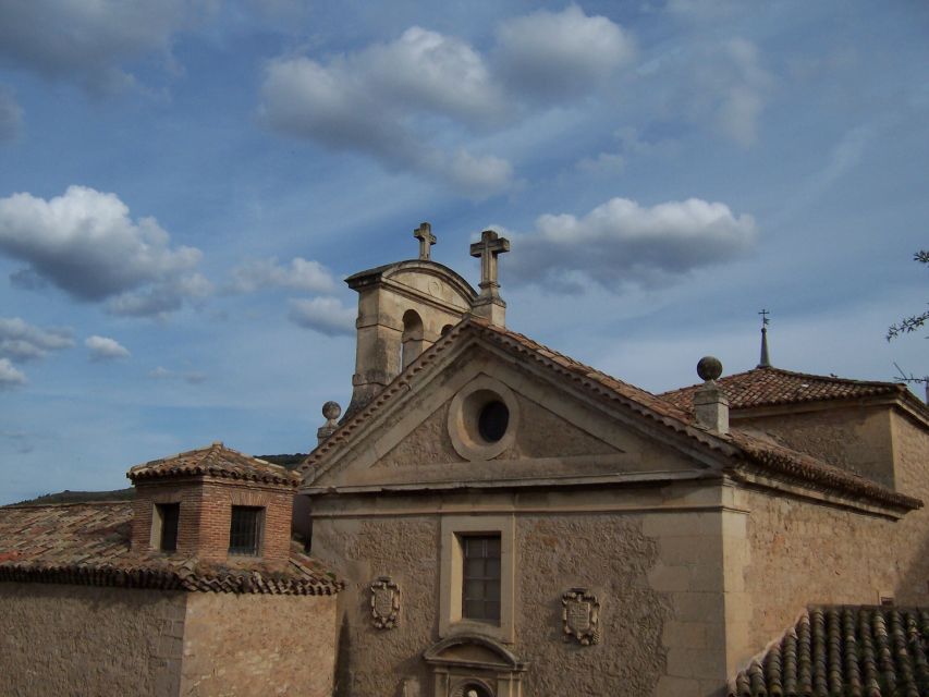 Cuenca: Medieval Old Town - Walking Cuenca’s narrow medieval streets