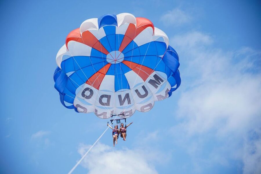 Dénia: Boat Trip & Parasailing Experience with Sunset Option - Choosing the sunset version