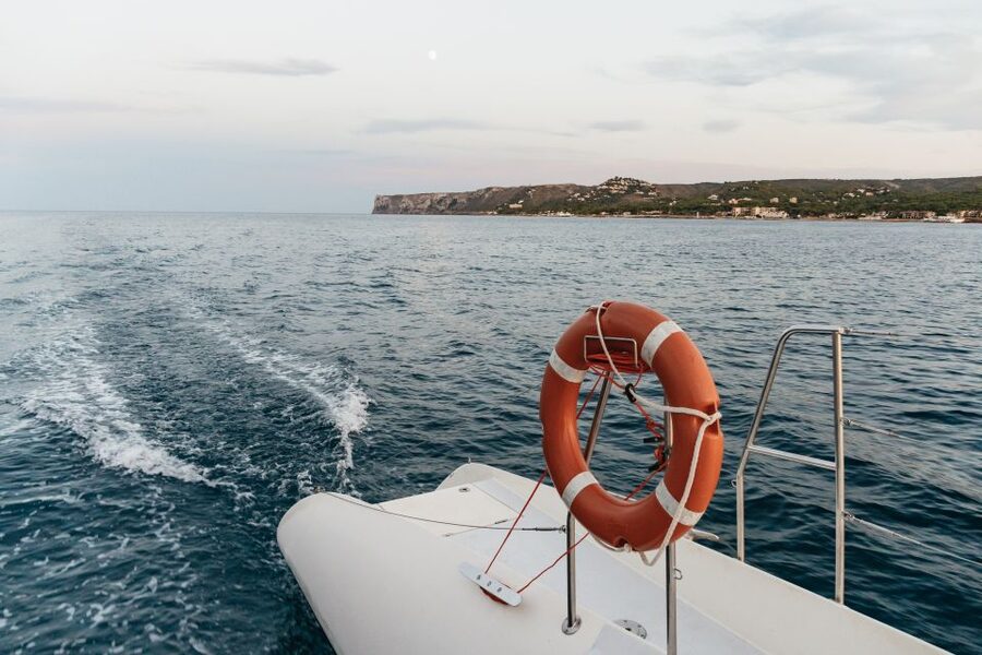Dénia: Daytime or Sunset Catamaran Cruise - Should you book the Dénia catamaran cruise?