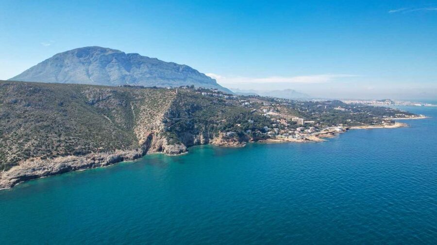 Dénia & Jávea: Portixol Sailing Catamaran Excursion with BBQ - Should You Book The Portixol Catamaran?