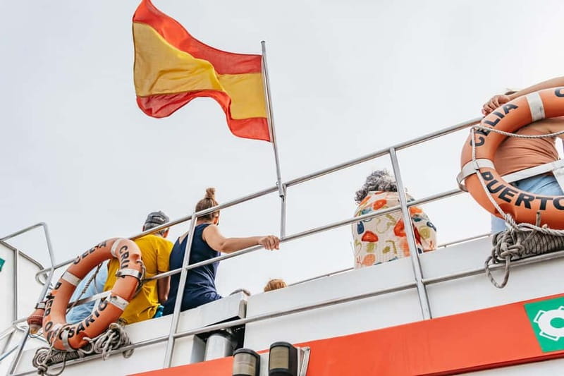 Desde Corralejo: Lobos Island Ferry with Optional Transfer - Who will enjoy this ferry most
