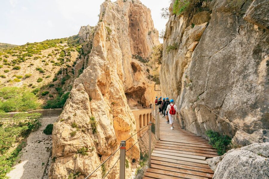 El Chorro: Caminito del Rey Guided Tour with Shuttle Bus - Key points to know before you book