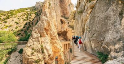 Caminito del Rey Guided Tour with Shuttle Bus