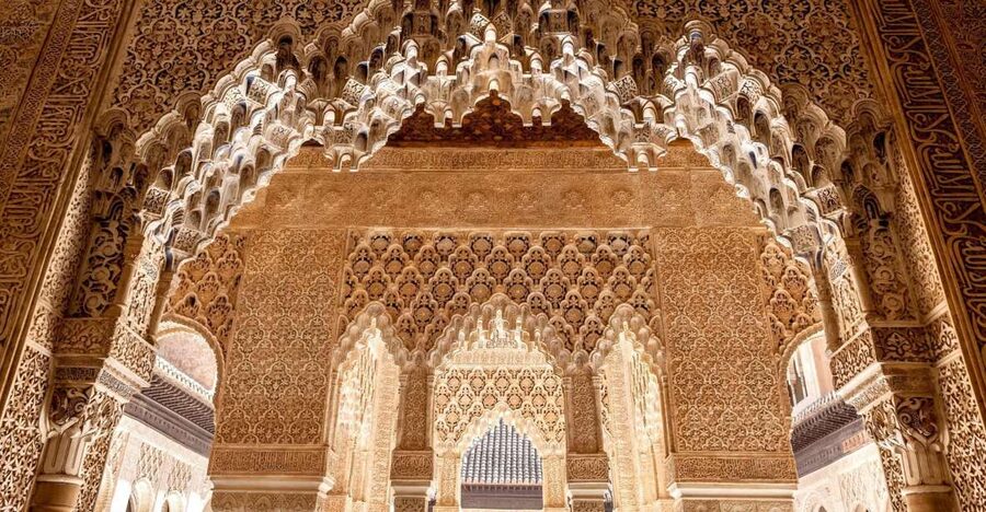 Fast-Track Alhambra & Nasrid Palaces Guided Tour - Key points at a glance