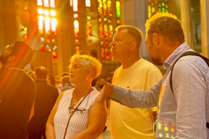 Fast Track Sagrada Familia Guided Tour - Why a guided visit helps inside Sagrada Familia