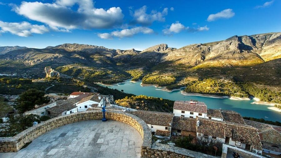 From Alicante/Benidorm: Guadalest & Algar Waterfalls Tour - Practical packing advice