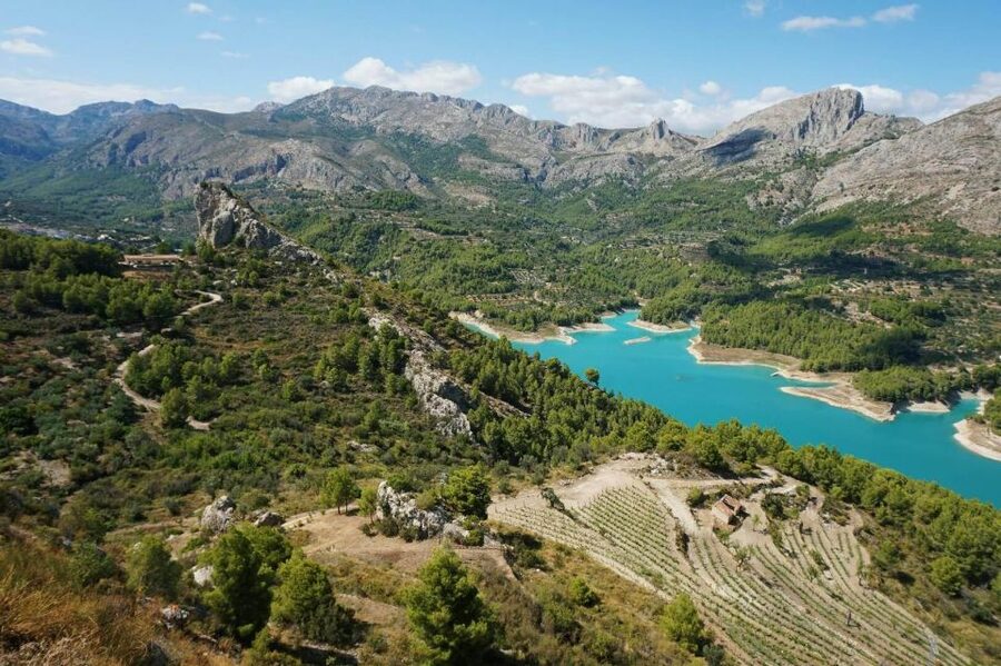 From Alicante/Benidorm: Guadalest & Algar Waterfalls Tour - Guadalest: castle views above the valley