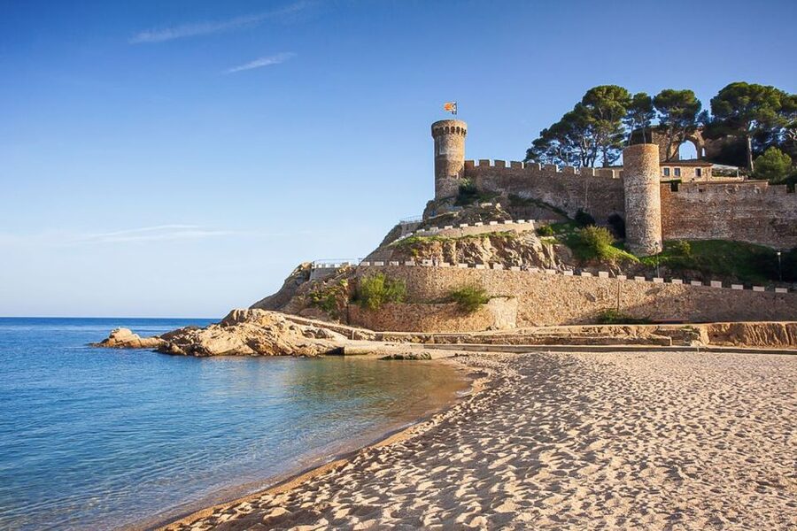 From Barcelona: Costa Brava Day Tour with Lunch - Leaving Barcelona for the Costa Brava