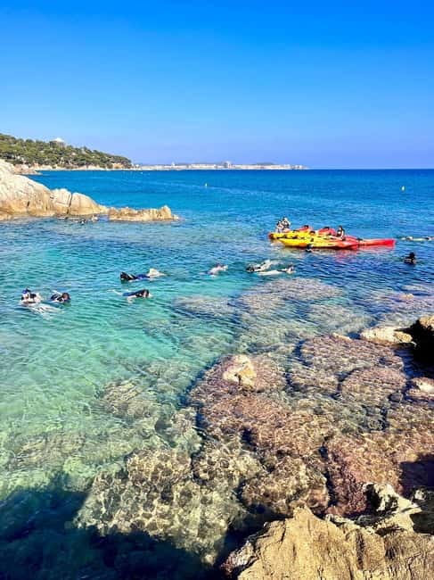 From Barcelona: Costa Brava Kayak & Snorkel Tour with Picnic - What kayaking feels like for beginners