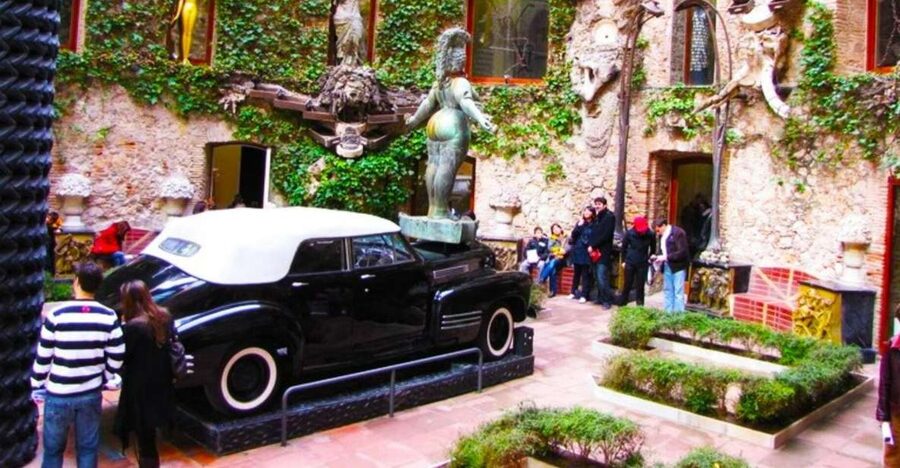 From Barcelona: Dalí Triangle and Cadaques Tour - Inside the Dalí Theatre and Museum