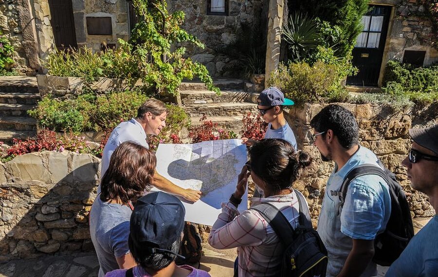 From Barcelona: Girona and Costa Brava Day Tour - How much free time will you really get?