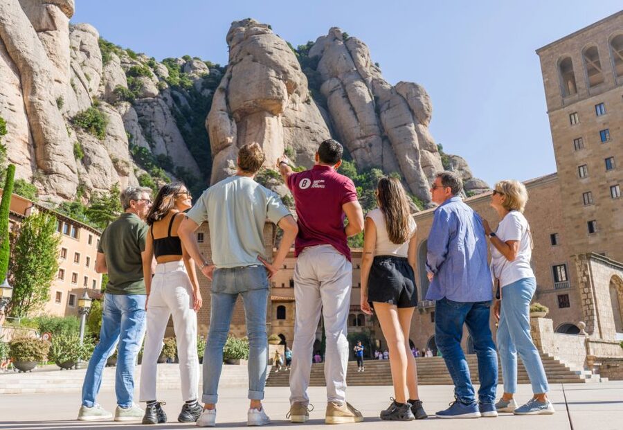 From Barcelona: Half-Day Montserrat Experience - Why Montserrat makes a strong Barcelona side trip
