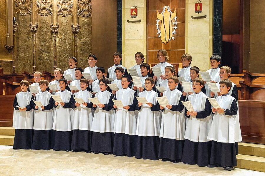 From Barcelona: Montserrat Day Trip with Optional Tickets - The Museum of Montserrat and the optional tickets